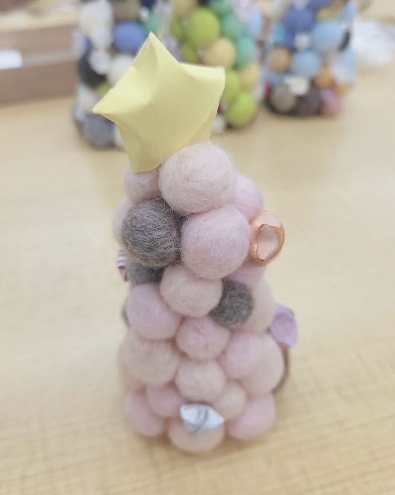 ポンポンクリスマスツリー★【②..