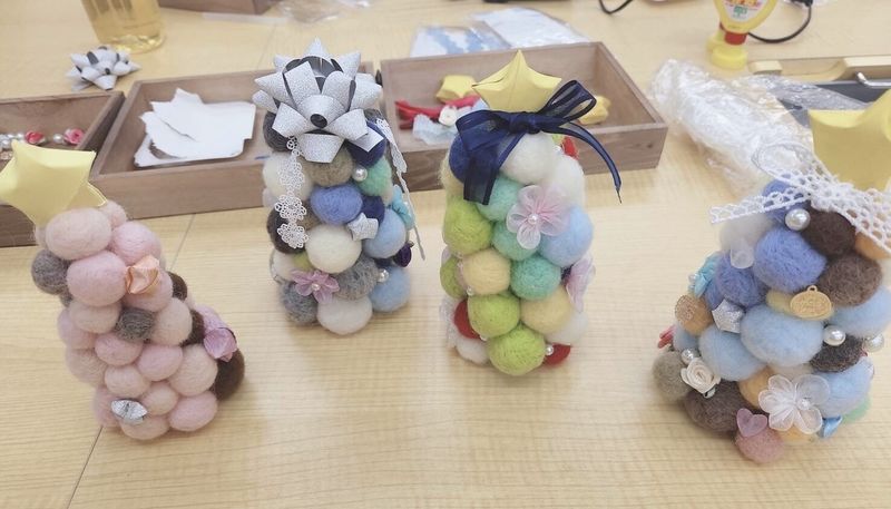 ポンポンクリスマスツリー★【③..